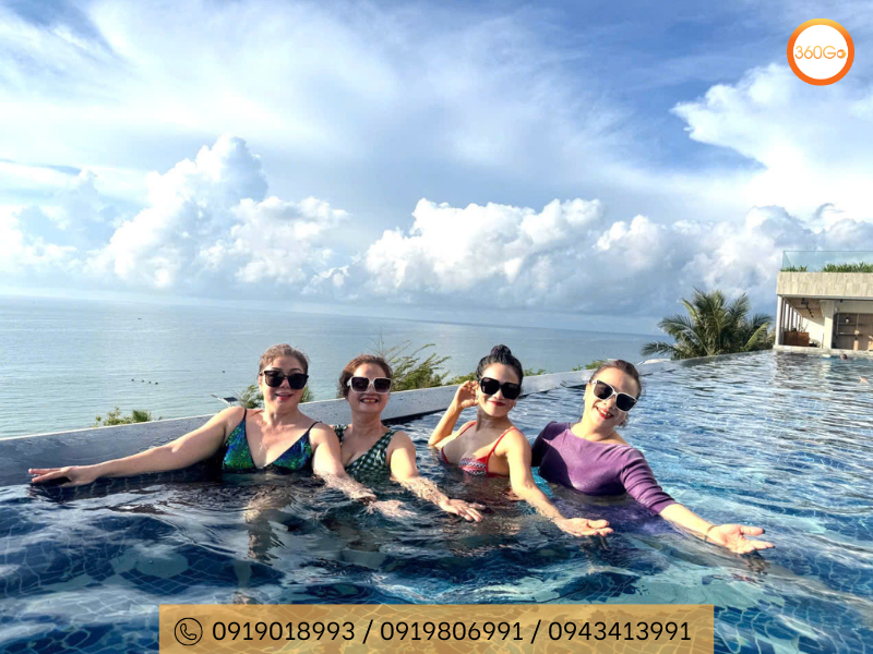 Hồ bơi vô cực tại Apec Mandala - Du lịch 360Go 